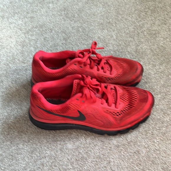 Nike Air Max - Picture 2 of 2